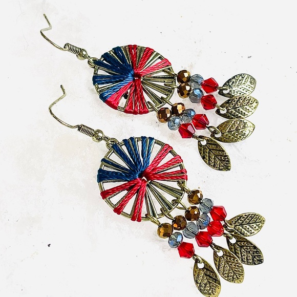 FERRIS WHEEL Southwestern pinwheel DANGLE earring gold feather leaf dangling - Picture 3 of 12